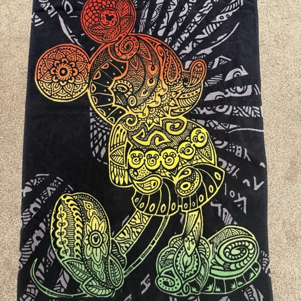 Walt Disney World Disneyland Beach Towel Mickey Mouse Henna Color